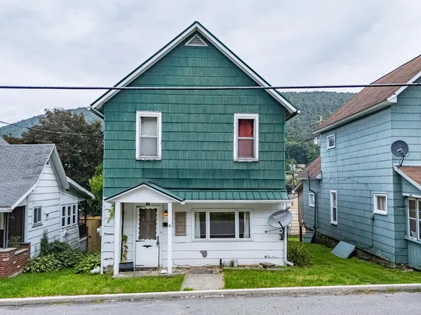 18 1st St, Galeton, PA 16922