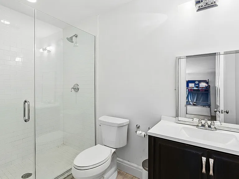 10 Forest Xing — Photo 22