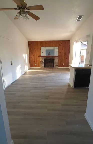 915 Almond Blossom Dr — Photo 11
