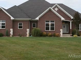 2950 Lyons Rd, Owosso, MI 48867