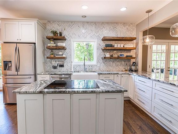 2nd image of 10310 Carleigh Ln