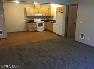 921 E 72nd St APT 3B, Tacoma, WA 98404