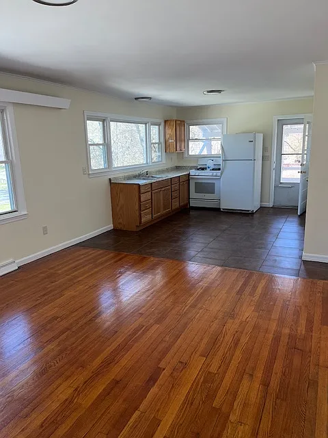 177 N Plank Rd — Photo 2