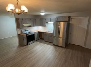 200 N Hunter St #2, Versailles, MO 65084