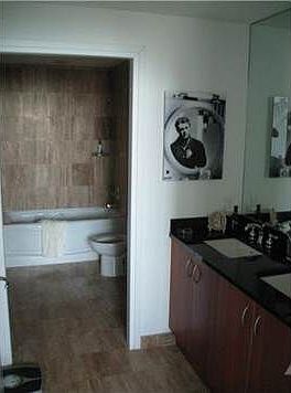 4th image of 300 S Biscayne Blvd APT 3104