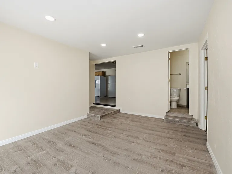 5442 Brockbank Pl — Photo 18