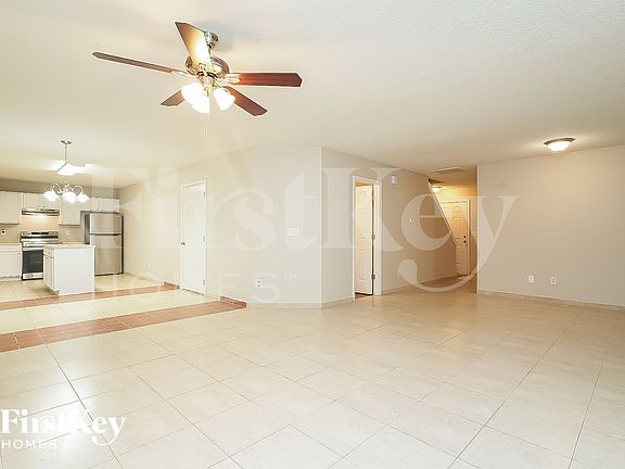 5th image of 5701 Yachtsman Ct