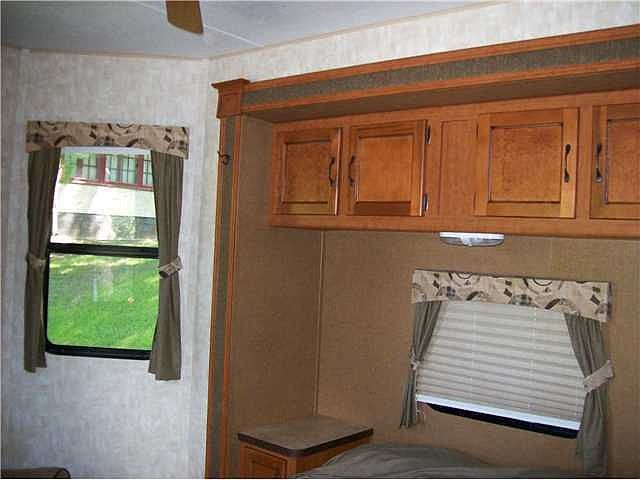 2nd image of 5121 E Lake Rd