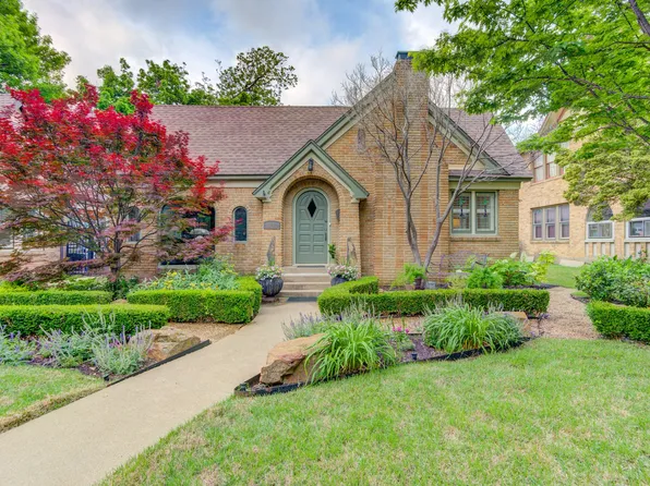 811 Monte Vista Dr, Dallas, TX 75223