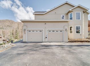 19434 2nd St, Eagle River, AK 99577