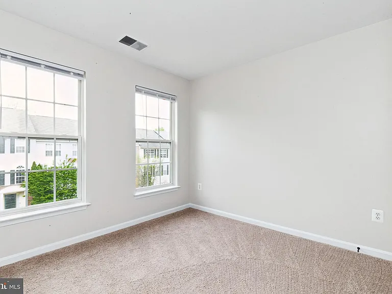 2900 Stockholm Way — Photo 16