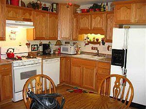 4th image of 31 Grandview Dr