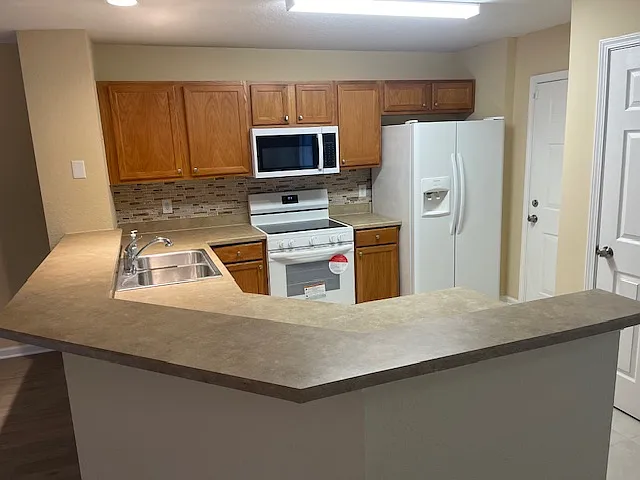 8550 Argyle Business Loop #407 — Photo 5