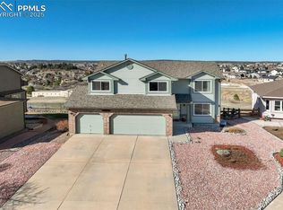 1944 Queens Canyon Ct, Colorado Springs, CO 80921