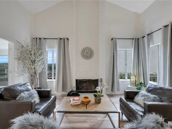 2702 S George Ln, Diamond Bar, CA 91789