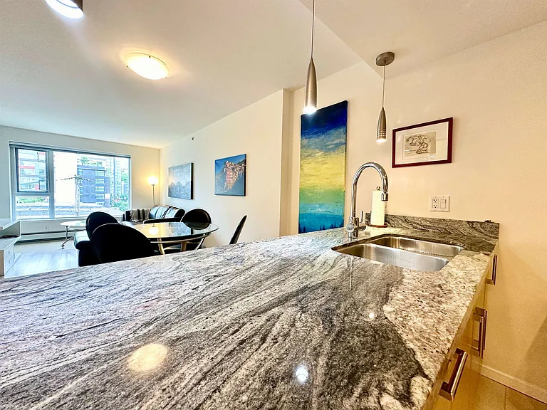 1887 Crowe St #605 — Photo 6