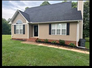 6902 Still Hope Ln, Liberty, NC 27298