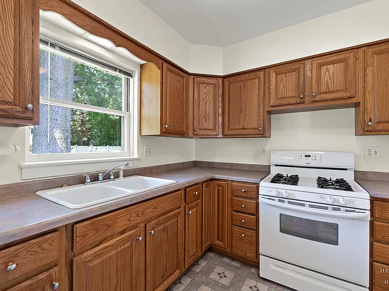 814 S Chestnut Ave — Photo 16
