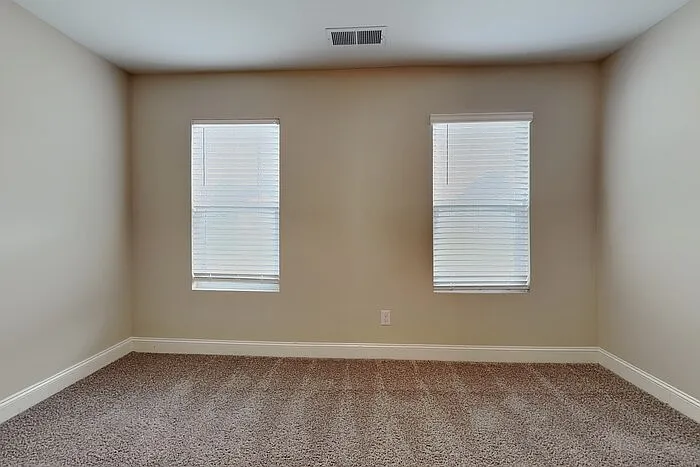 3828 Sapphire Ridge Ct — Photo 13