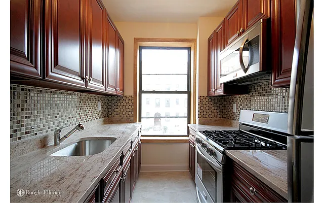 Rented by Douglas Elliman | media 10