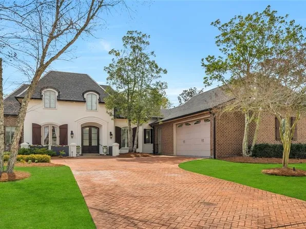 111 Primrose Dr, Belle Chasse, LA 70037