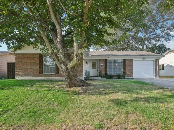 732 Sweetbriar Dr, Lewisville, TX 75067