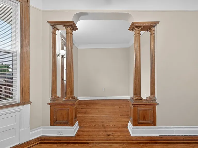 18 Boyd Ave — Photo 13