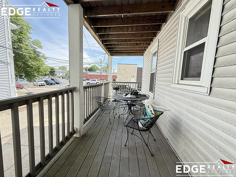 437 Washington St #1 — Photo 8
