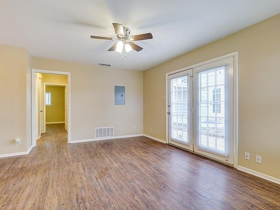 3rd image of 2902 NW Loop 410 #2902