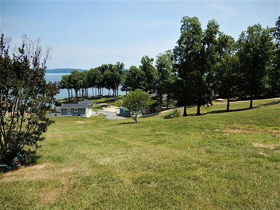 5th image of 27 Paradise Point Rd