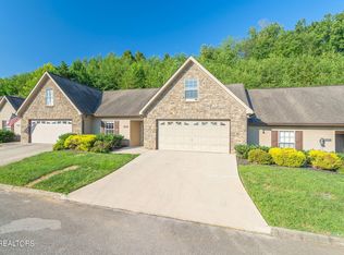 5140 Cates Bend Way, Powell, TN 37849