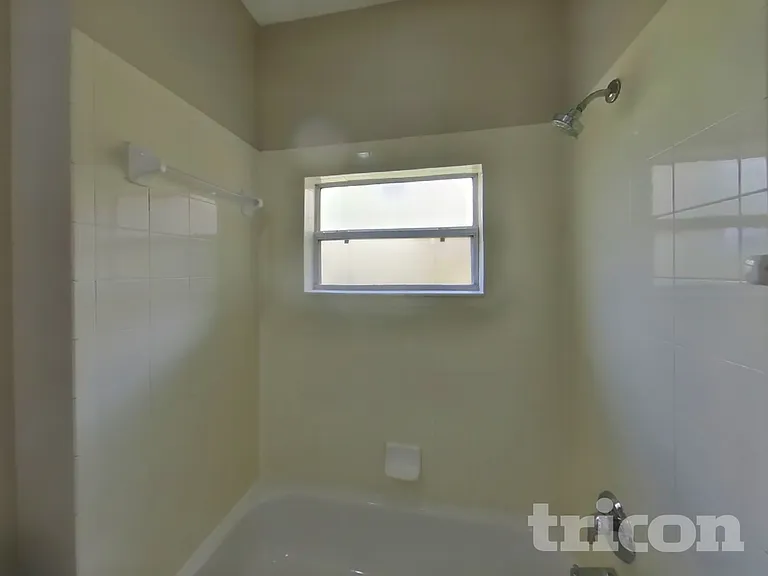 16651 Midsummer Ln — Photo 23