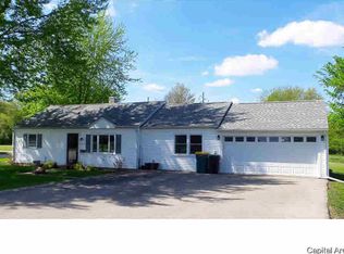 1615 Robertson Ave, Galesburg, IL 61401