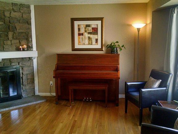 Main Floor Living Rm