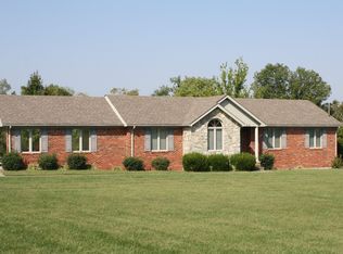 4215 Bloomfield Rd, Bardstown, KY 40004