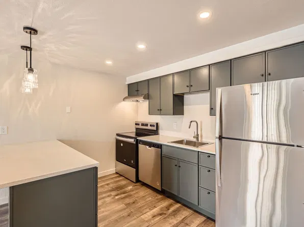 1302 S Parker Rd APT 229, Denver, CO 80231