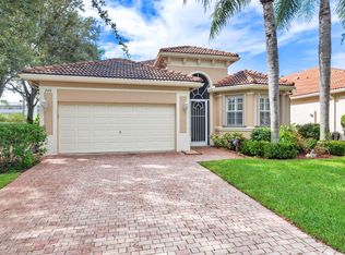 248 Palm Circle, Atlantis, FL 33462