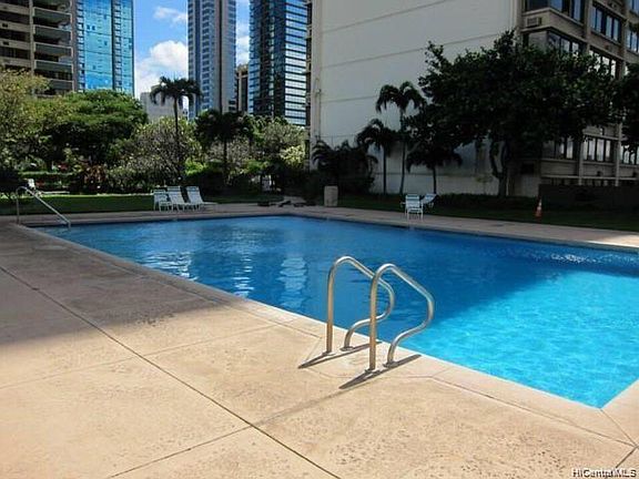 2nd image of 55 S Kukui St APT 2203