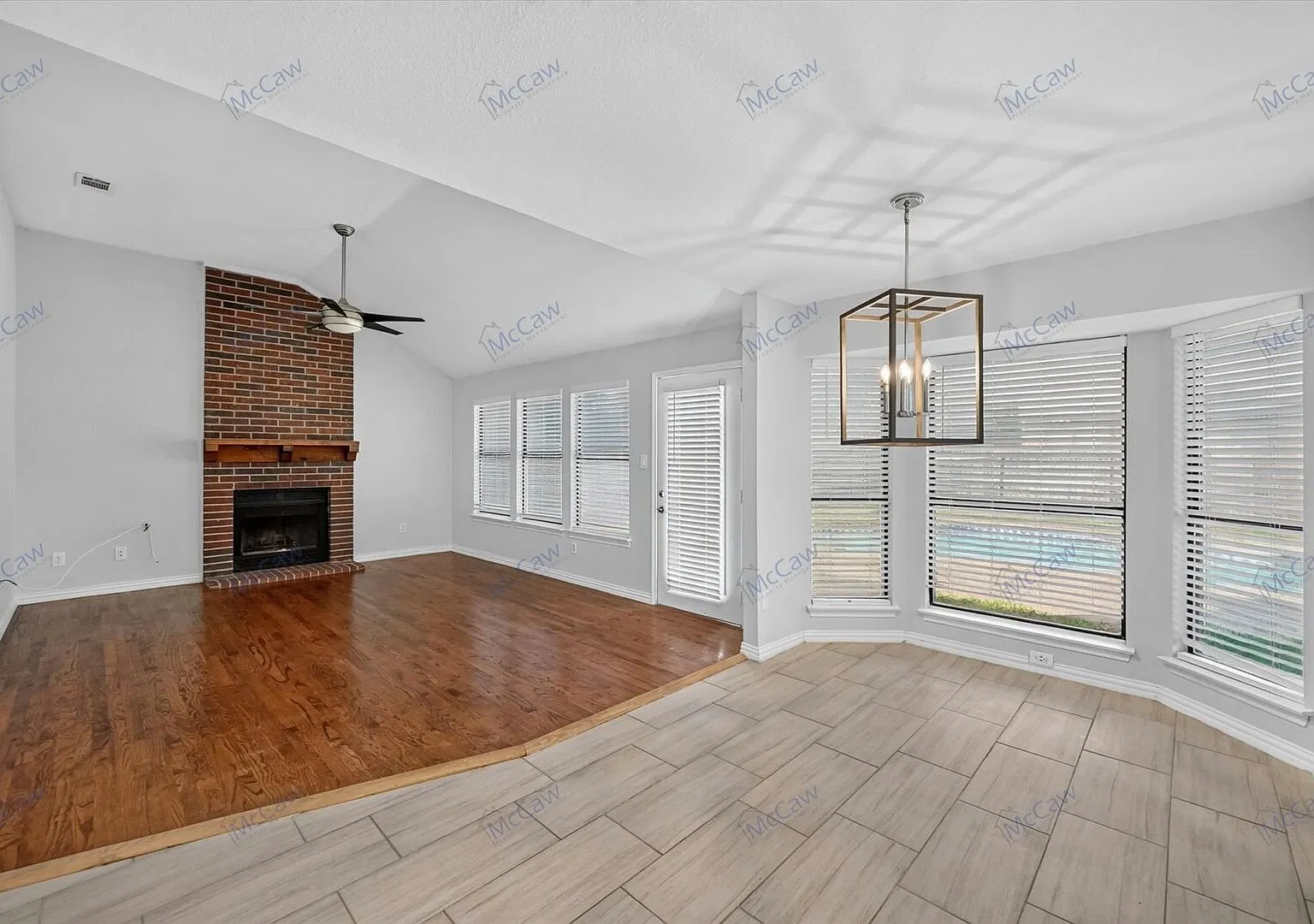 4301 Hudson Ave. - DV — Photo 4