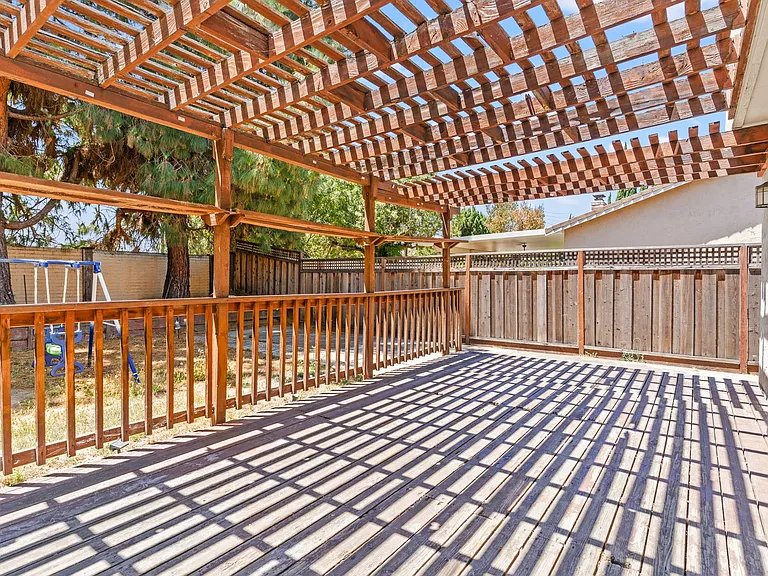 36711 Nichols Ave — Photo 26