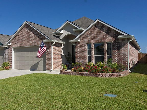 2nd image of 213 Golden Lake Dr