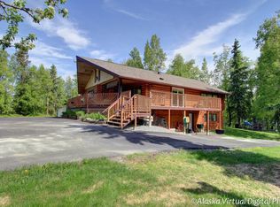 15739 Chris Ct, Chugiak, AK 99567