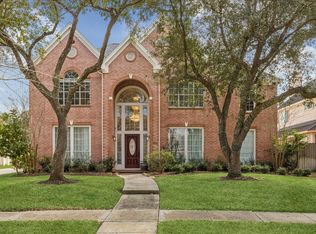 15910 Park Center Dr, Houston, TX 77059