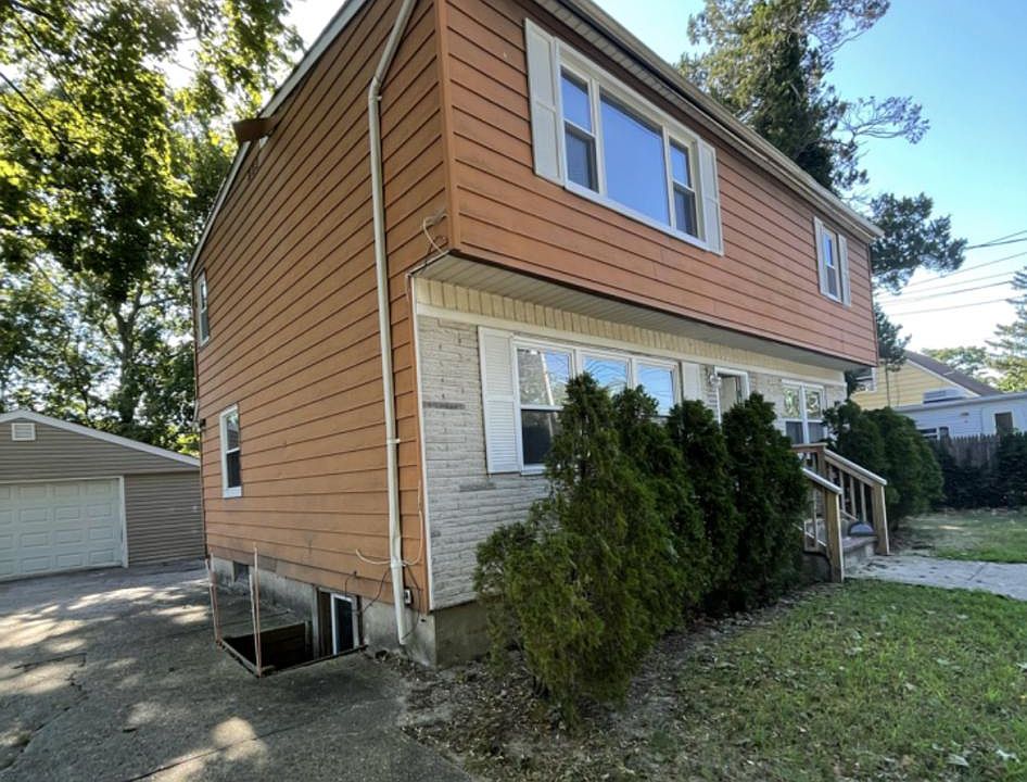 183 Mark Tree Rd, Centereach, NY 11720 Zillow