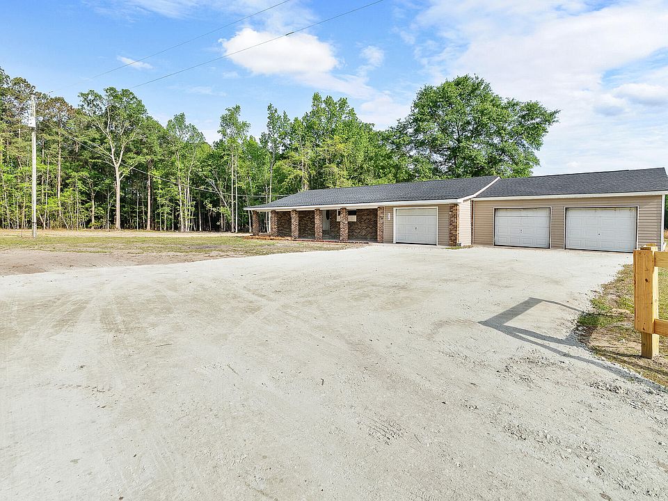 1st image of 838 Ranch Hill Ln