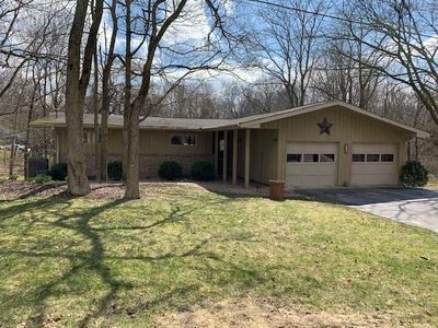 715 Thornwood Rd, Crawfordsville, IN, 47933