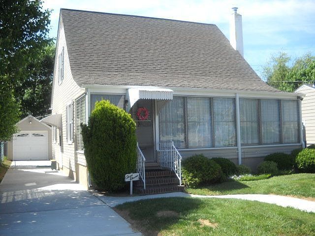 1st image of 311 Thropp Ave