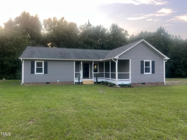 3608 Hockaday Rd, Four Oaks, NC 27524