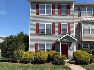 206 Weathervane Dr, Winchester, VA 22602