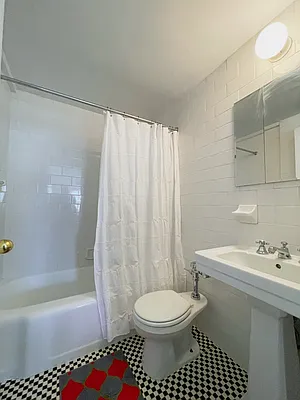Rented by Rachel Realty | media 8